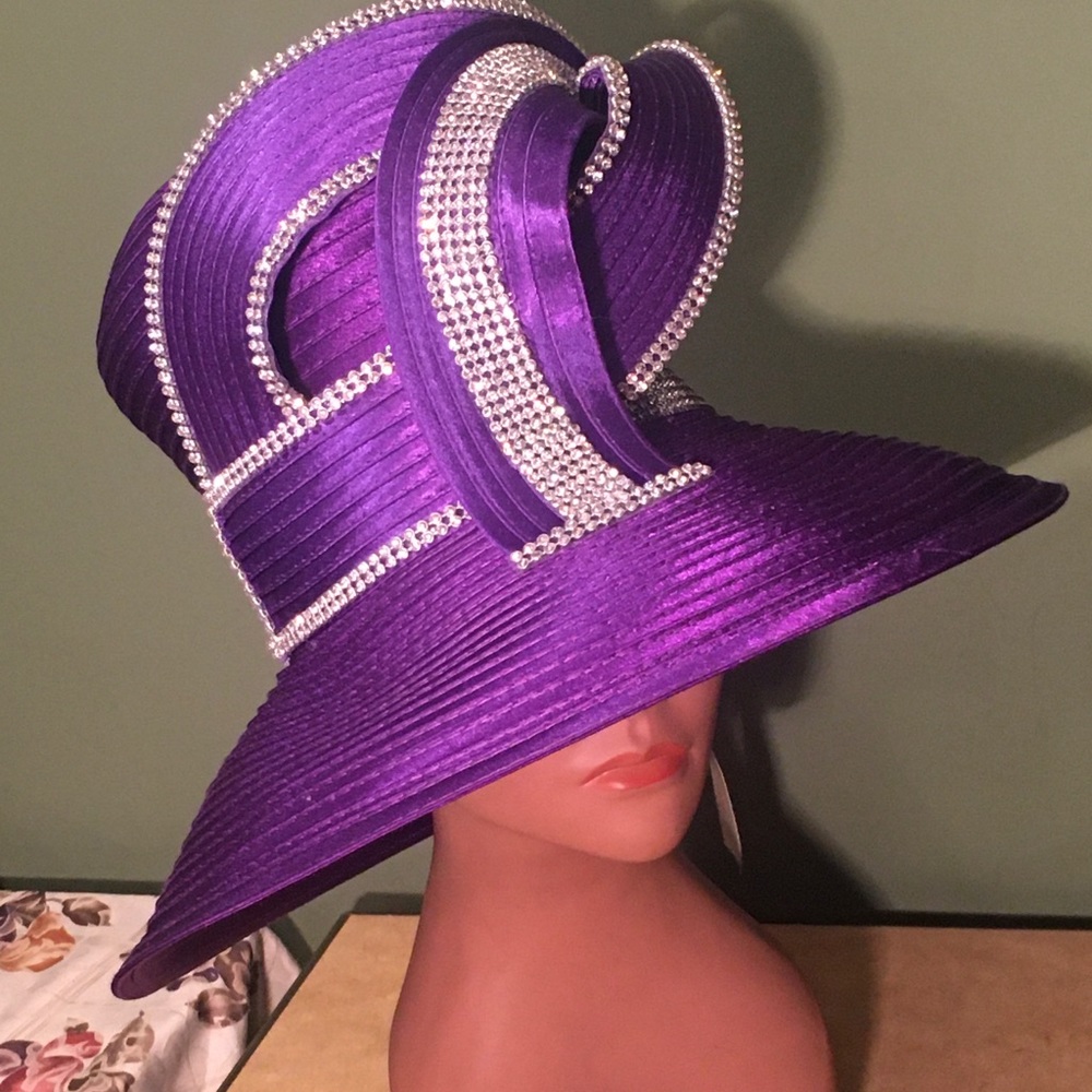 NEW CHARM NY Purple HAT 
FORMAL ASCOT CHURCH DERBY RHINESTONES